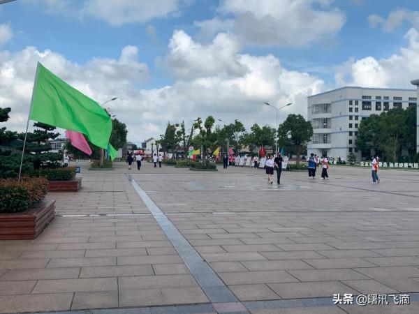 在馬塘中學2022屆高三年級成人禮儀式上的講話