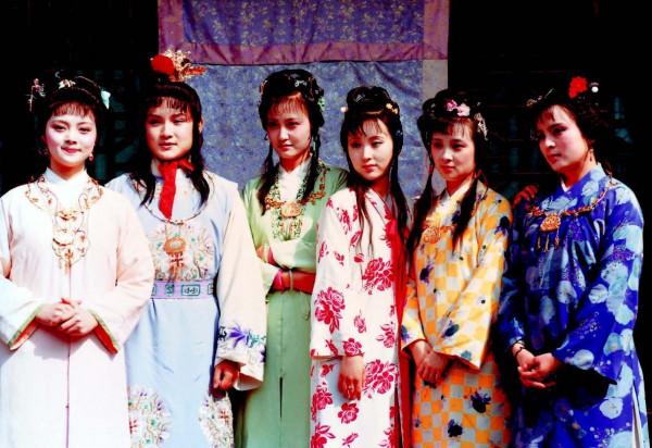 繡春囊到底是誰扔下的,司棋,寶釵,還是邢夫人呢? 繡春囊到底是誰扔下的,司棋,寶釵,還是邢夫人呢?