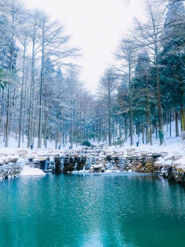 本地人年年必去!避世山野、高山滑雪、雪地露營,私享度假寶地 本地人年年必去!避世山野、高山滑雪、雪地露營,私享度假寶地