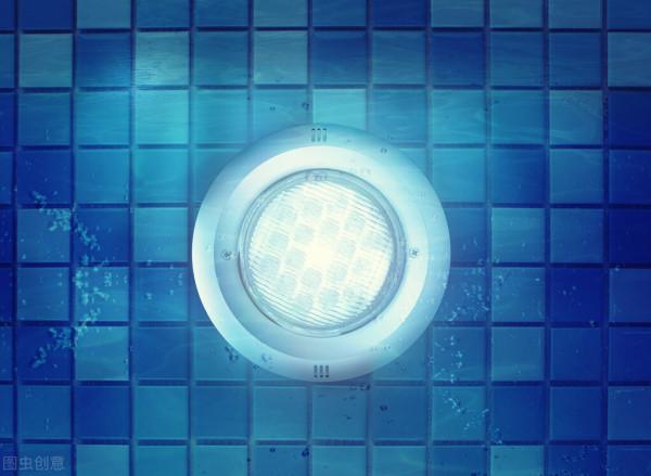 led泳池燈還是鹵素燈?哪一個是適合你的 led泳池燈還是鹵素燈?哪一個是適合你的