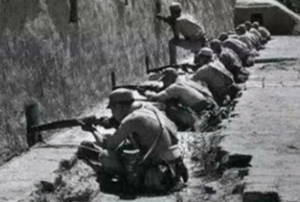 血戰老河口，中國炮兵打得怎樣？日軍少佐：一炮打死皇軍3隊長