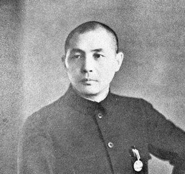 國軍將領被俘後頑固不化，抗美援朝打響，卻主動寫了6萬字的戰術