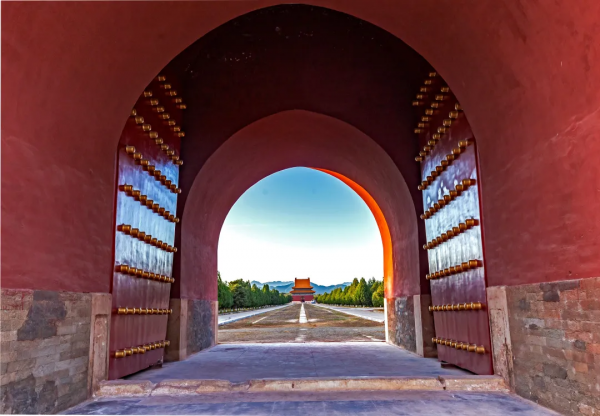 【清東陵美景4】：神碑溢彩