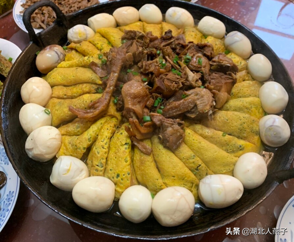 安徽最出名的13道名菜,特色徽菜菜譜,色香味俱全,看得人流口水 安徽最出名的13道名菜,特色徽菜菜譜,色香味俱全,看得人流口水