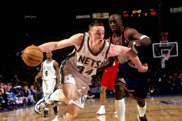 麥迪是97年首輪9號秀，當年順位在他之前的8人最終成就如何？