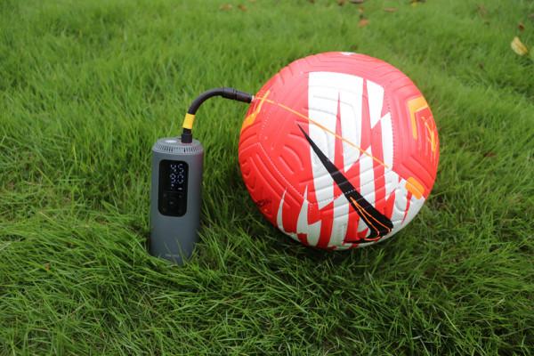 小米有品眾籌頻道上新，沃橙迷你充氣泵，30s強勁補氣