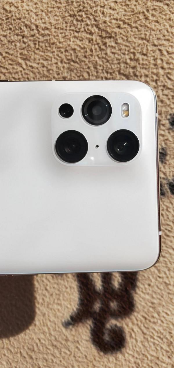 有朋友問我OPPO/findX3現在值不值得購買,今天出一期 有朋友問我OPPO/findX3現在值不值得購買,今天出一期