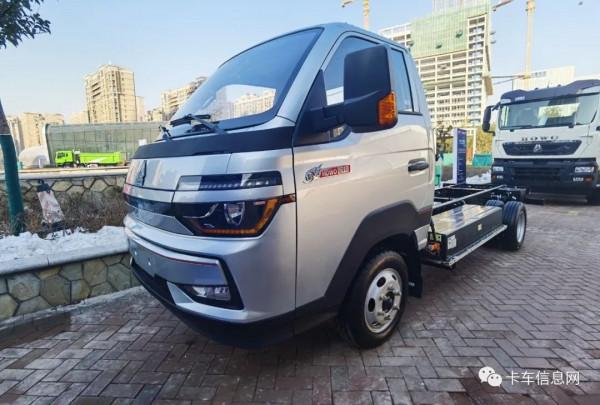 傳統與新能源通吃！中國重汽2022年58款主力產品搶先看