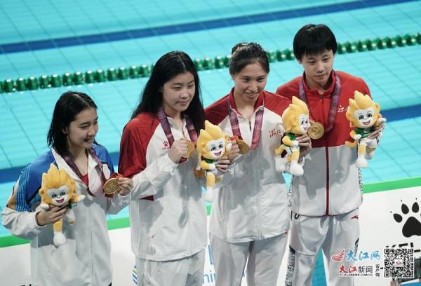 全運會女子4×100米自由泳接力 江西小將程玉潔所在聯合隊奪冠 全運會女子4×100米自由泳接力 江西小將程玉潔所在聯合隊奪冠