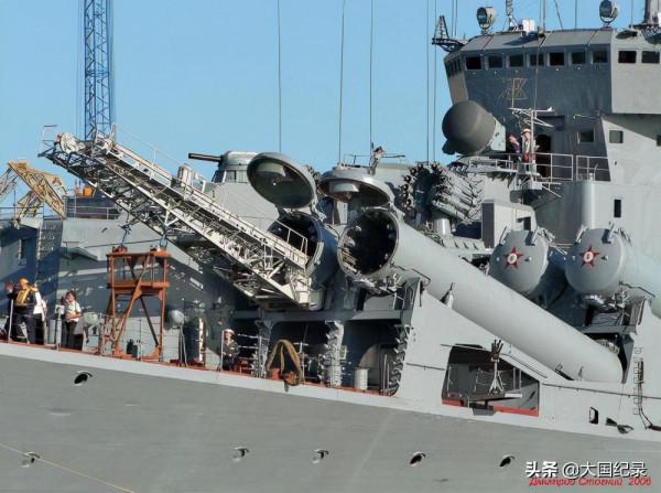 渾身是導彈的光榮級巡洋艦,被稱為航母殺手,它的戰力又有多強? 渾身是導彈的光榮級巡洋艦,被稱為航母殺手,它的戰力又有多強?