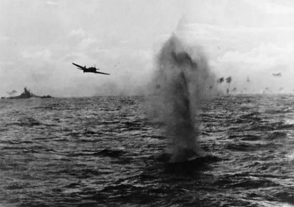 萊特灣大海戰(二十) 萊特灣大海戰(二十)