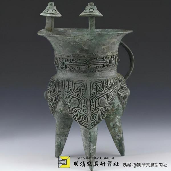 細解《竹院品古圖》 細解《竹院品古圖》