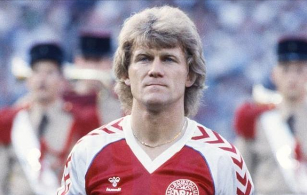 這就是足球的童話：丹麥足球歷史最佳陣容，大小勞德魯普領銜