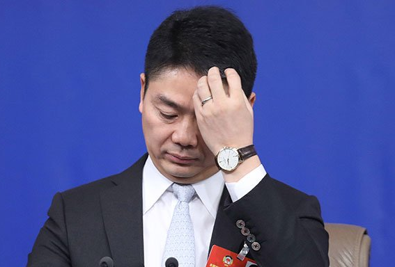 劉強東：把章澤天的女兒寵成公主，前任生的兒子卻是他一生的痛