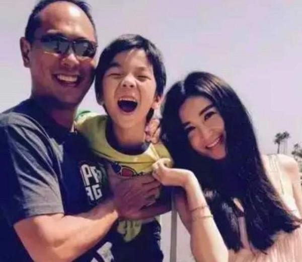 嫁入豪門不生娃,36歲靠“蘇妲己”翻紅,如今美麗依舊 嫁入豪門不生娃,36歲靠“蘇妲己”翻紅,如今美麗依舊