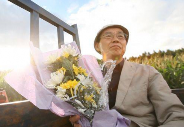 1945年,中國農婦收養日軍遺孤,17歲時回到日本,生父送他7個字 1945年,中國農婦收養日軍遺孤,17歲時回到日本,生父送他7個字