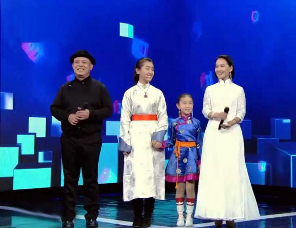 德德瑪之子馬克塔勒：心疼腦溢血偏癱的母親，像愛媽媽一樣愛繼父