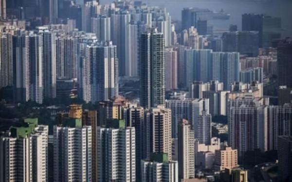 央行發話&OpenCurlyDoubleQuote;不能再拖&rdquo;，資金開始&OpenCurlyDoubleQuote;開閘&rdquo;2022年樓市或&OpenCurlyDoubleQuote;回暖&rdquo;？