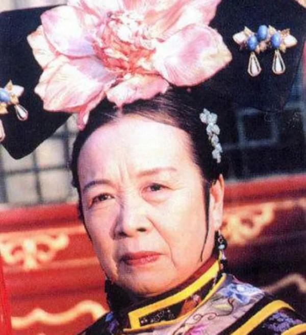 這8位演員劇中家暴男、惡毒女人 戲裡全是狠角色 戲外卻溫柔上天