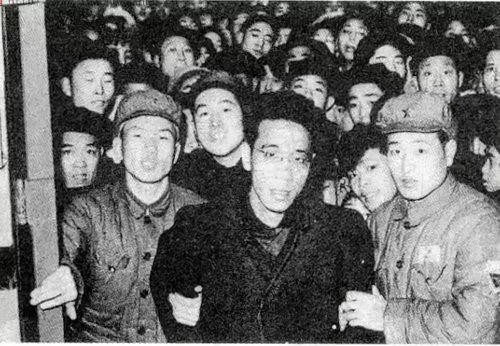 抗美援朝時，那個賣給志願軍假藥的王康年，最後是何下場？