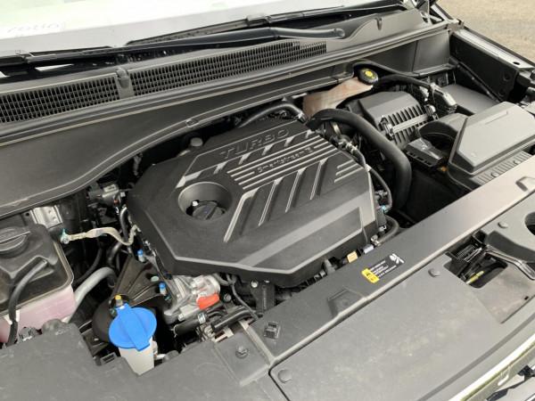 試駕庫斯途:家用細節太豐富,原來MPV可以這樣用 試駕庫斯途:家用細節太豐富,原來MPV可以這樣用