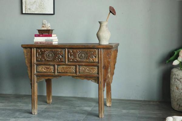 空間陳設，供桌