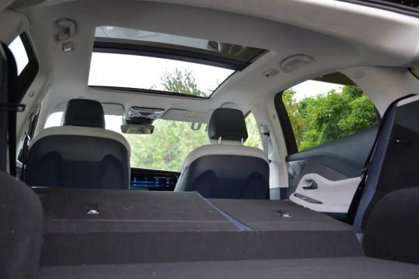 自主豪華轎車！售價不便宜的極狐 阿爾法S表現如何？