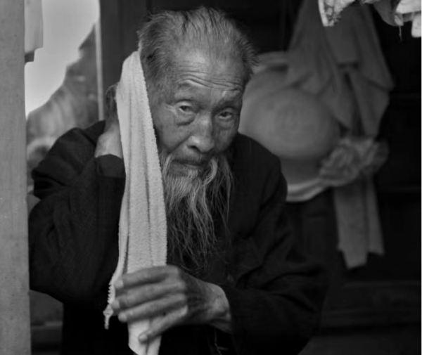 棄醫從戎的113歲抗戰老兵付心德,9次被押上刑場,救死扶傷無數 棄醫從戎的113歲抗戰老兵付心德,9次被押上刑場,救死扶傷無數