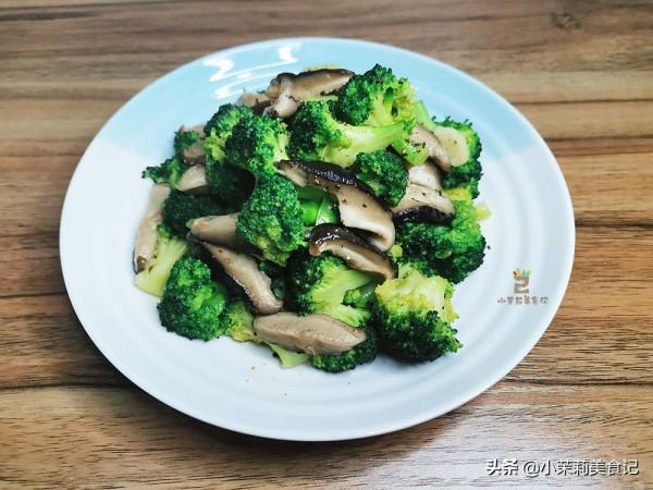 冬天面板乾燥，別光喝水，8種“高維C”食物要多吃，水潤氣色好