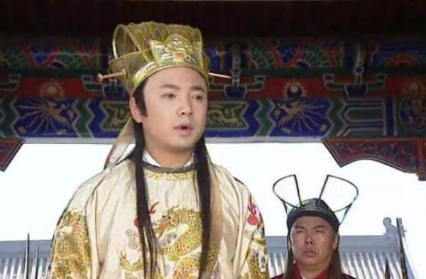 歷史上的誅九族是哪九族？還有比誅九族更殘忍的，誅十族