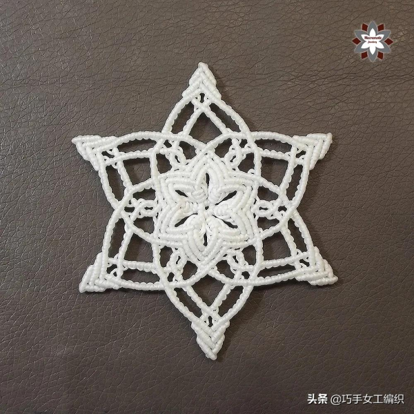 用繩子就能編出漂亮的雪花，超詳細的教程，一步一步教你編