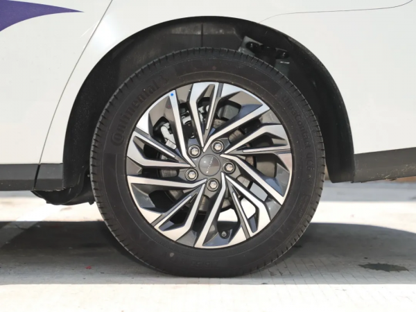 10.98萬起，親民奶爸車空間大、配置高，二孩三孩家庭必看