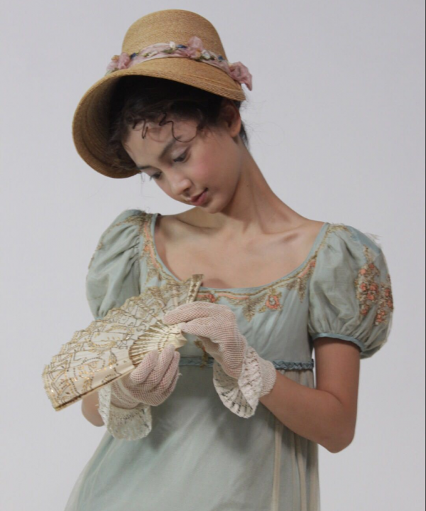 小清新看膩超A又不愛，還是這10位女星會玩，靠復古造型“殺瘋”