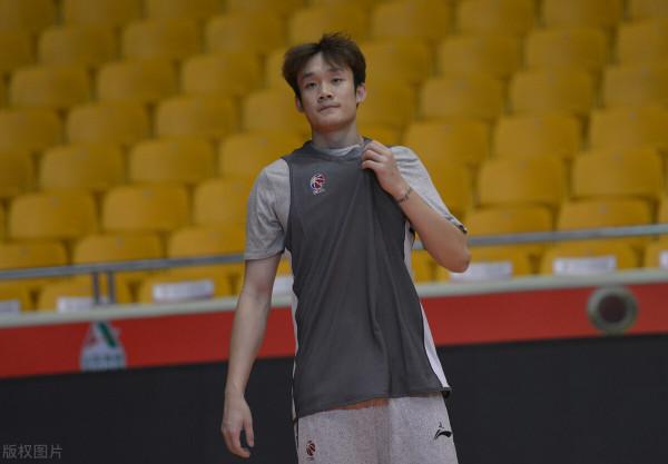 丁彥雨航再次超神：我才28歲，還沒到巔峰呢