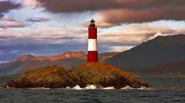 智利的威廉斯港，阿根廷烏斯懷亞，誰才是全球最南端的城市？