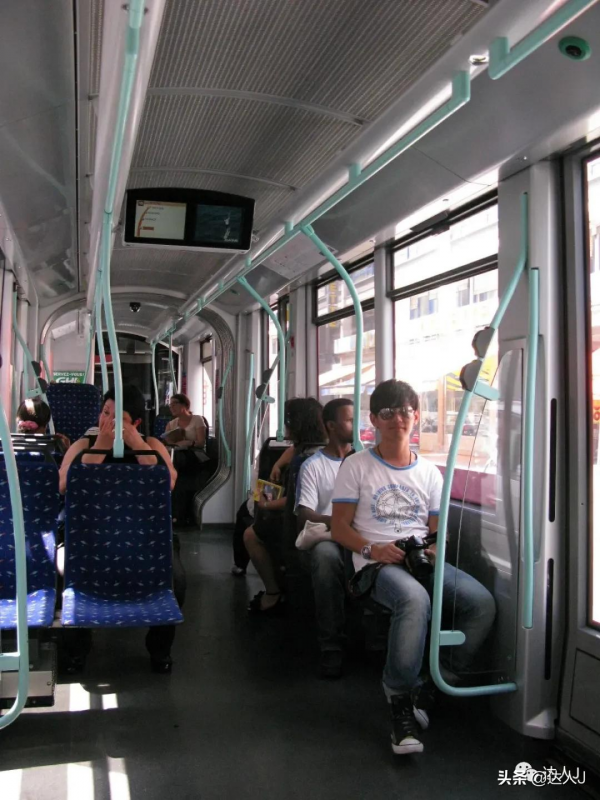 長得嫩在歐洲旅行有什麼好處？