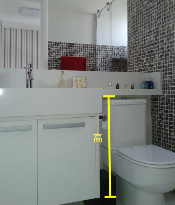 鄰居3㎡衛生間裝得真有一手，一體化加強整體感，儲物多了不少