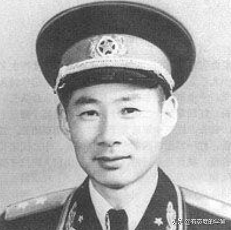 1955年大授銜，這兩個人的軍銜都授高了，為何卻無人不服？