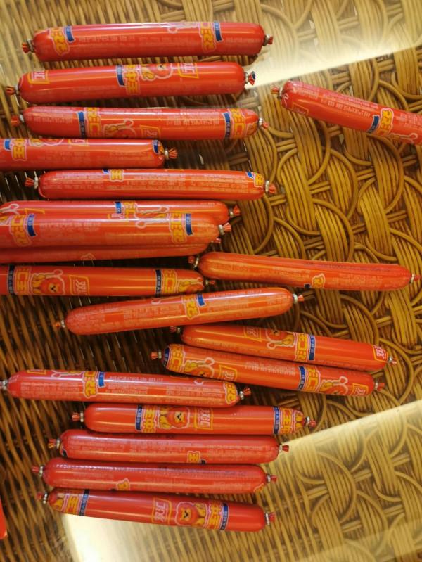 我們好像難以活著離開地球 我們好像難以活著離開地球