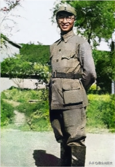 她是陳賡將軍遲遲不能忘懷的女人，死後還合葬在一起，她是誰