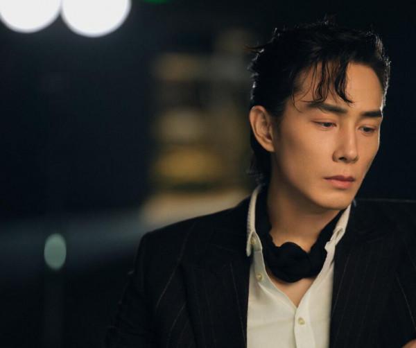 哥哥成團，1人借兄弟躺贏，1人靠兄弟逆襲，1人輸在兄弟“多情”