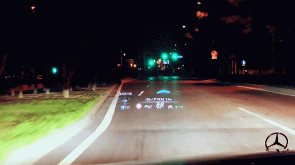 光明與黑暗：賓士S500L車輛大燈測試 地表最強？