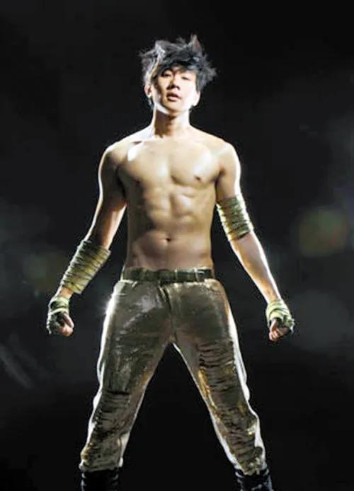 凌晨某網友三喊JJ林俊杰，或將是跨年壓軸瓜