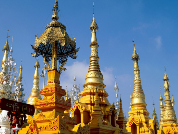 “壕無人性”的汶萊國王:7000輛豪車,21架私人專機,純黃金馬桶 “壕無人性”的汶萊國王:7000輛豪車,21架私人專機,純黃金馬桶