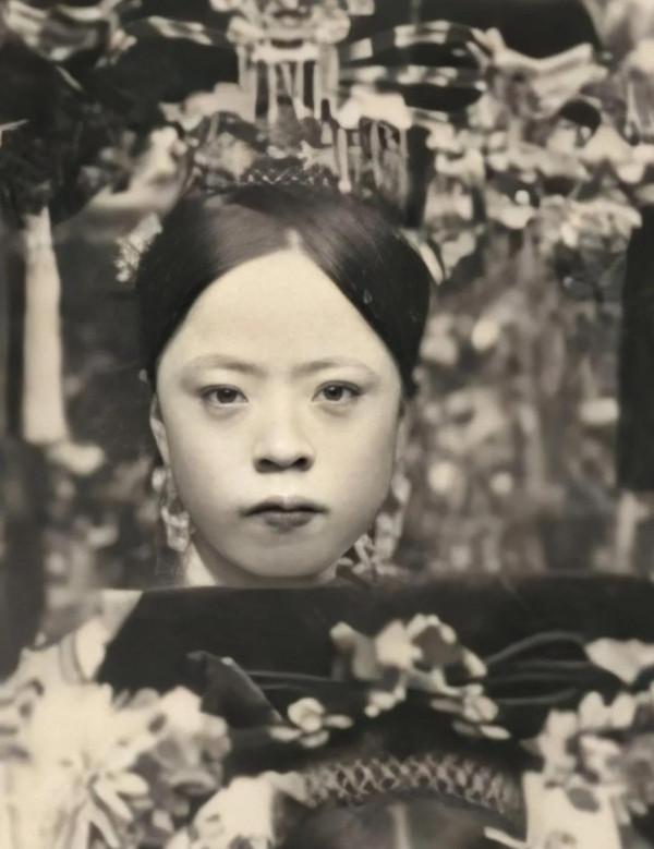 光緒二十九年福晉及公使夫人