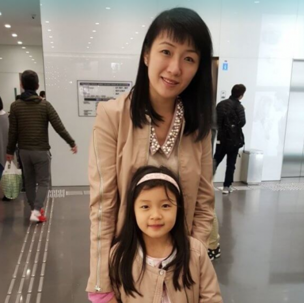 單親媽媽不易!50歲女星何婉盈獨自養娃壓力大,自曝曾哭過很多次 單親媽媽不易!50歲女星何婉盈獨自養娃壓力大,自曝曾哭過很多次