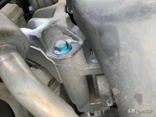 外企女白領中意日系車,買輛二手日產天籟練手,賣家慘被拉黑 外企女白領中意日系車,買輛二手日產天籟練手,賣家慘被拉黑