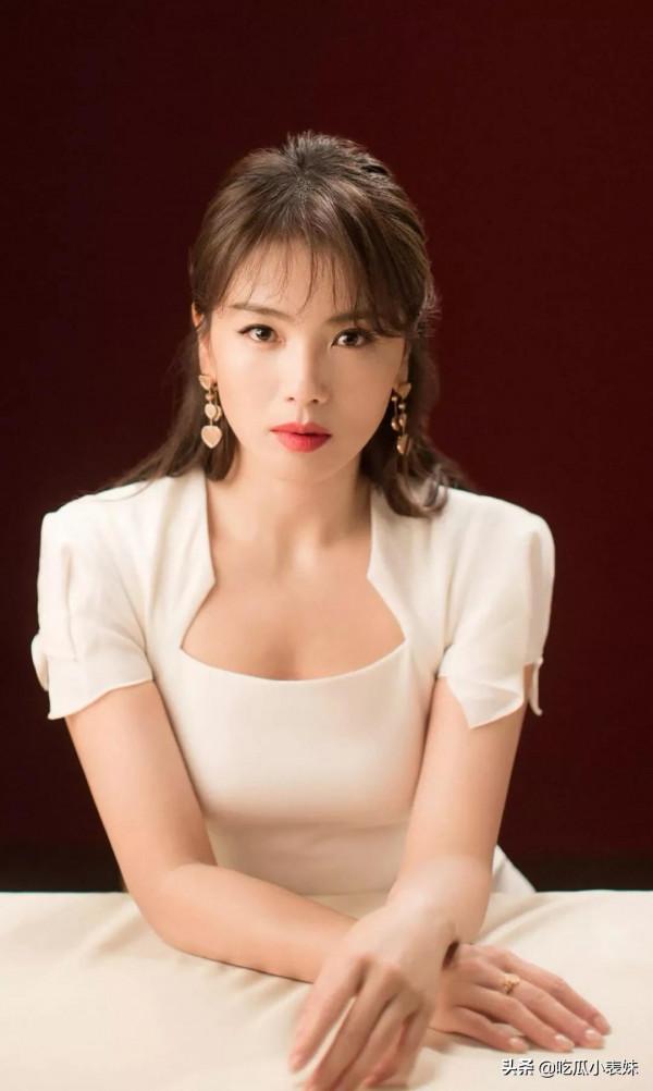 劉濤，氣質女神，網友：太美了