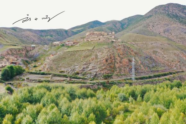 西藏昌都的重要遺址，曾經是進出西藏的咽喉要道，現在卻乏人問津