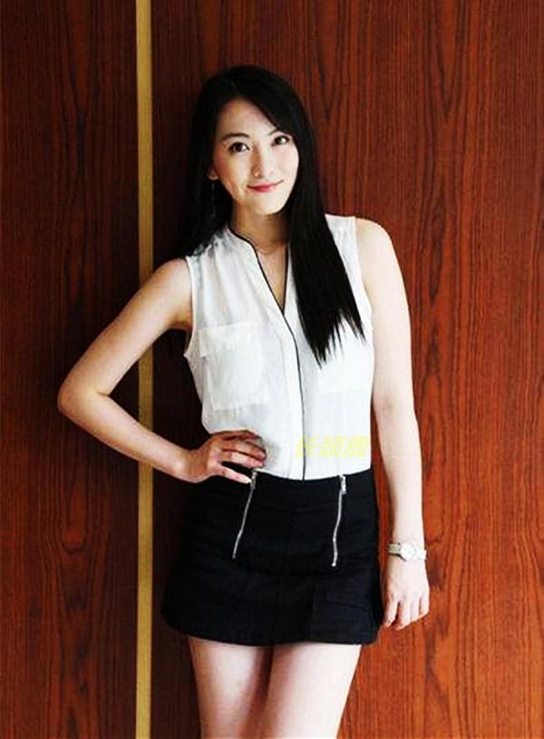 女孩子進娛樂圈還是得謹慎，不要把現在的青春時光虛度